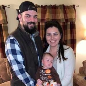 Meet your Posher, Travis